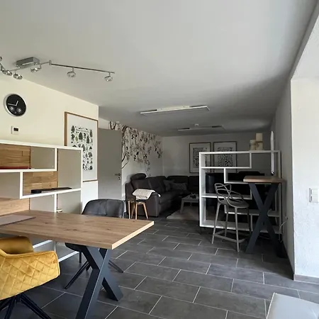 Pur Eifel * גרולסטיין