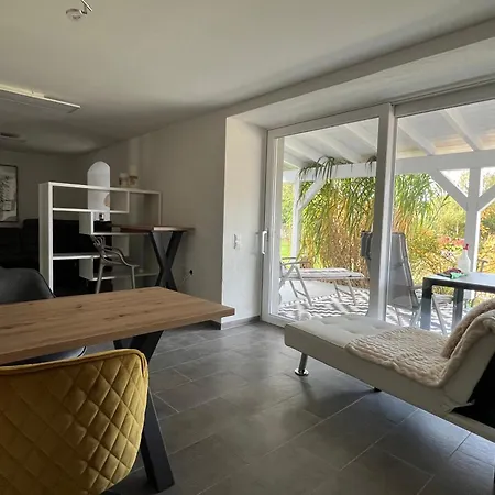 Pur Eifel * גרולסטיין